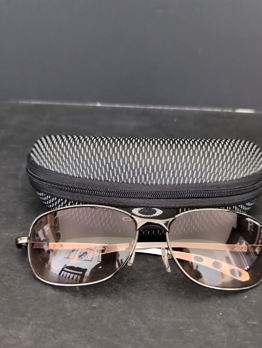 Oakley Crosshair Sunglasses And Glasses Case.